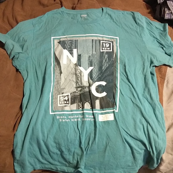 Shirts - Picture 6 of 8